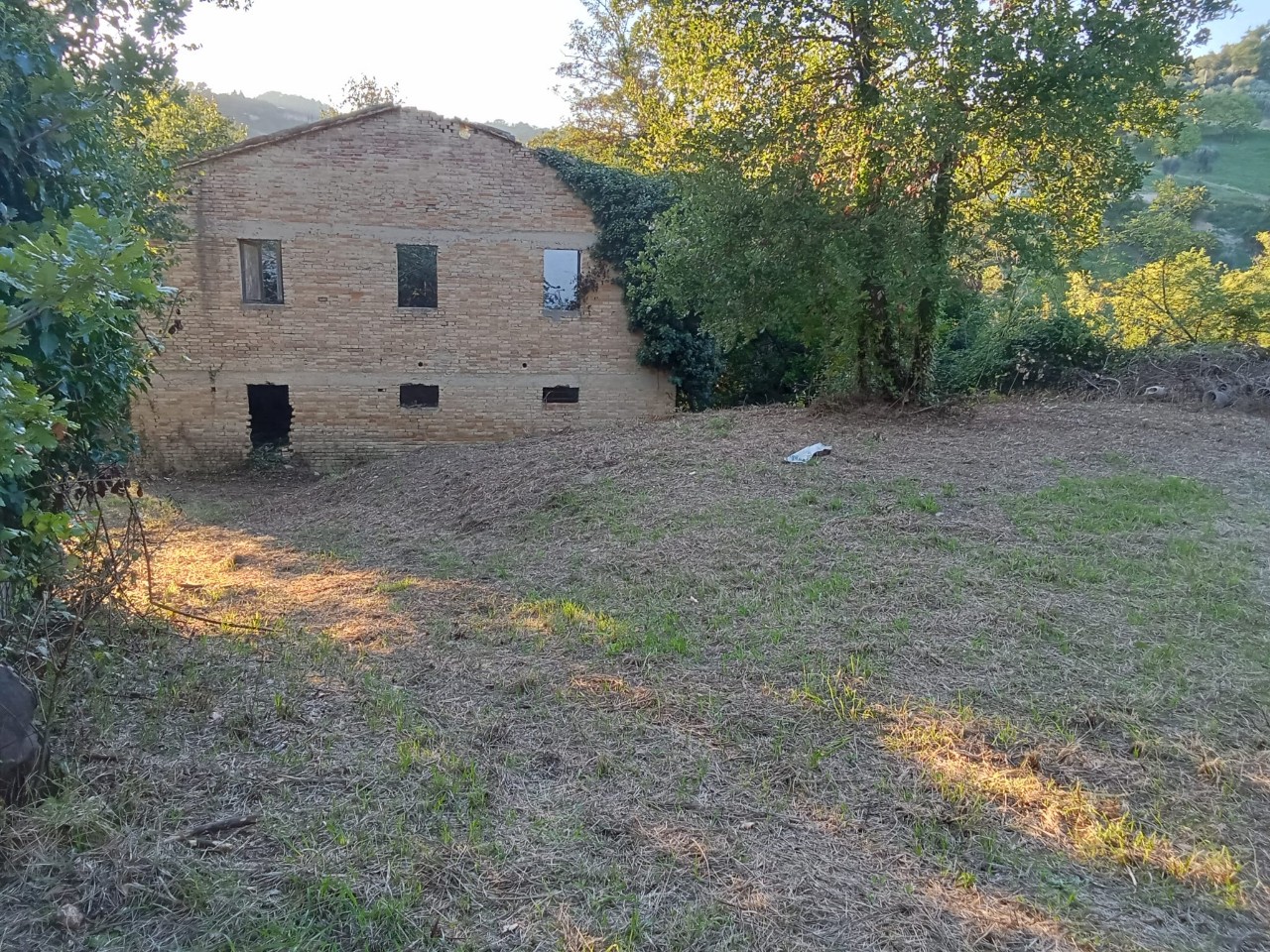 Rustico-Casolare-Cascina